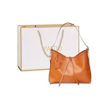 Yalu Top Grain Vegetable Tanned Leather Shoulder Bag Regular Women's Black/Coffee/Brown