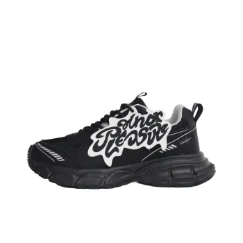 PAIN OR PLEASURE Low Top Chunky Sneakers Unisex Extreme Night Black