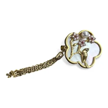 PEARL QUEEN Freshwater Pearl Brooches Women's