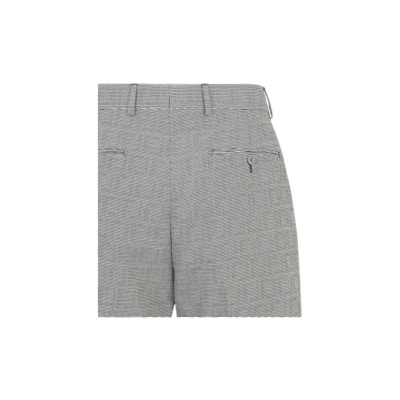 FENDI FW22 Casual Shorts Men's Gray White-2