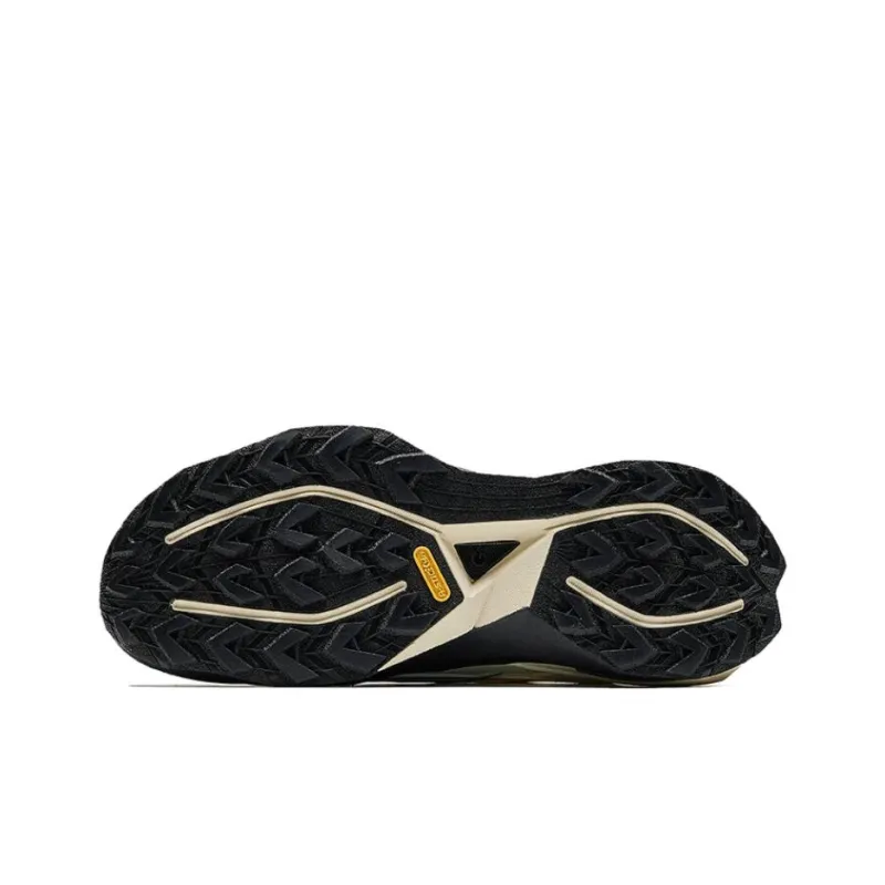 Anta Hunter Fury 2 Slip Resistant Cushioning Coverage Low Top Trail Running Shoes Women's White Black-4