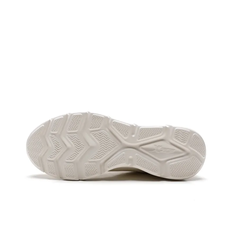 XTEP Wear Resistant Water Resistant And Warm Low Top Casual Running Shoes Women's White Sand Gray-5