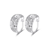 [Approx. 2.5g]Baby's Breath Hoop Earrings