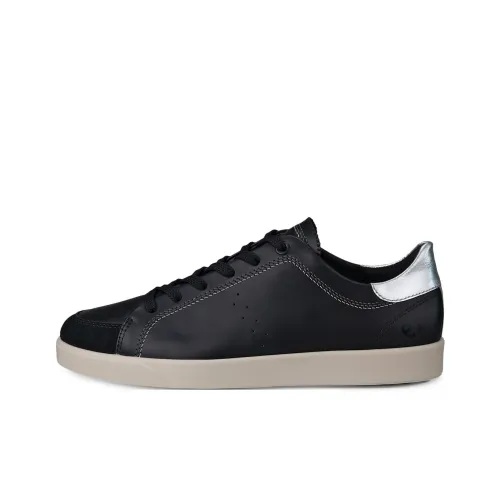Ecco Street Lite Slip Resistant Low Top Skateboard Shoes Women's Black Silver