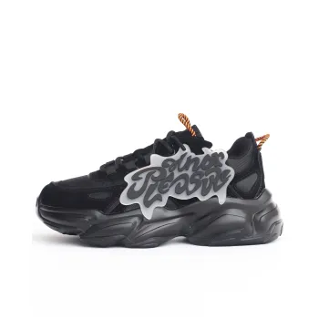 PAIN OR PLEASURE Low Top Chunky Sneakers Unisex Black