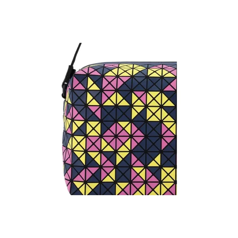 ISSEY MIYAKE Saddle Nylon Camera Bag, Crossbody Bag, Shoulder Bag Unisex Purple-1