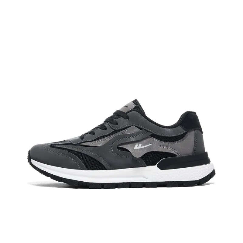 Warrior Mars 3.0 Lightweight Wear-Resistant And Slip-Resistant Low-Top Casual Shoes Men's Black Gray Color-0