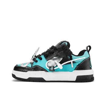 LUCX Lucky Shoes Abrasion Resistant Low Top Casual Shoes Unisex