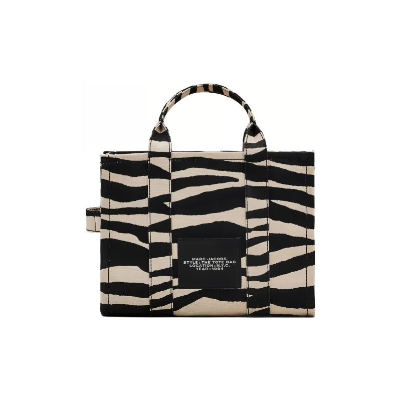 MARC JACOBS The Medium Sack Bag Black/White-2