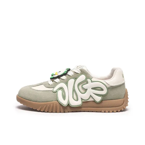 Disney x Hotwind CNY New Year Limited Collection Ah Gan Shoes Casual Shoes Women's