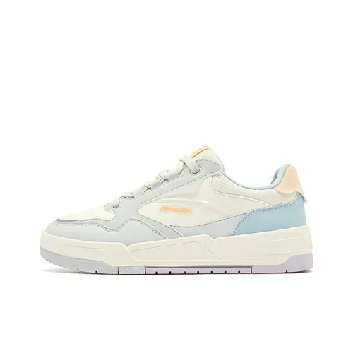 QIAODAN Pine And Oak · Nine Zero Skateboard Shoes Women's Low-Top White Gray Blue