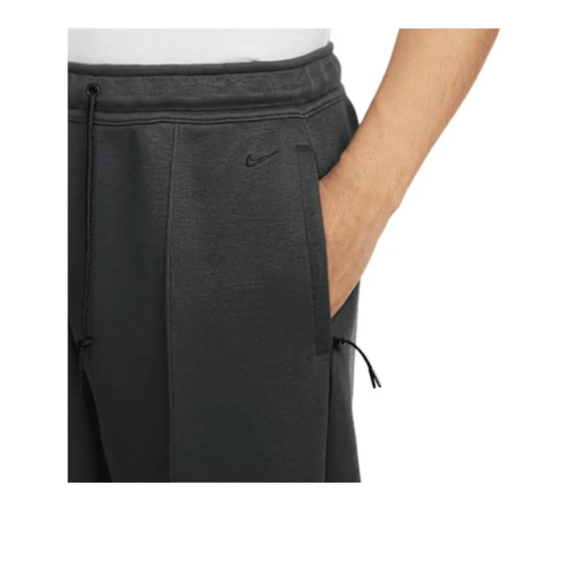 Nike Tech Men's Wide-Leg Fleece Pants-3