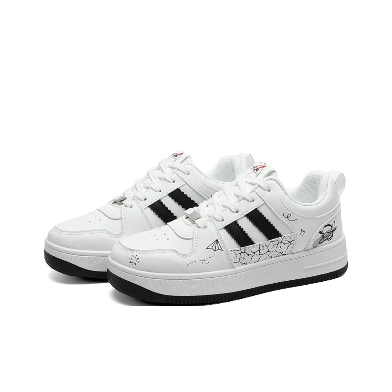 Pepe The Frog Skateboard Shoes Unisex Low Top Classic Black White/Pink/Raw White-3
