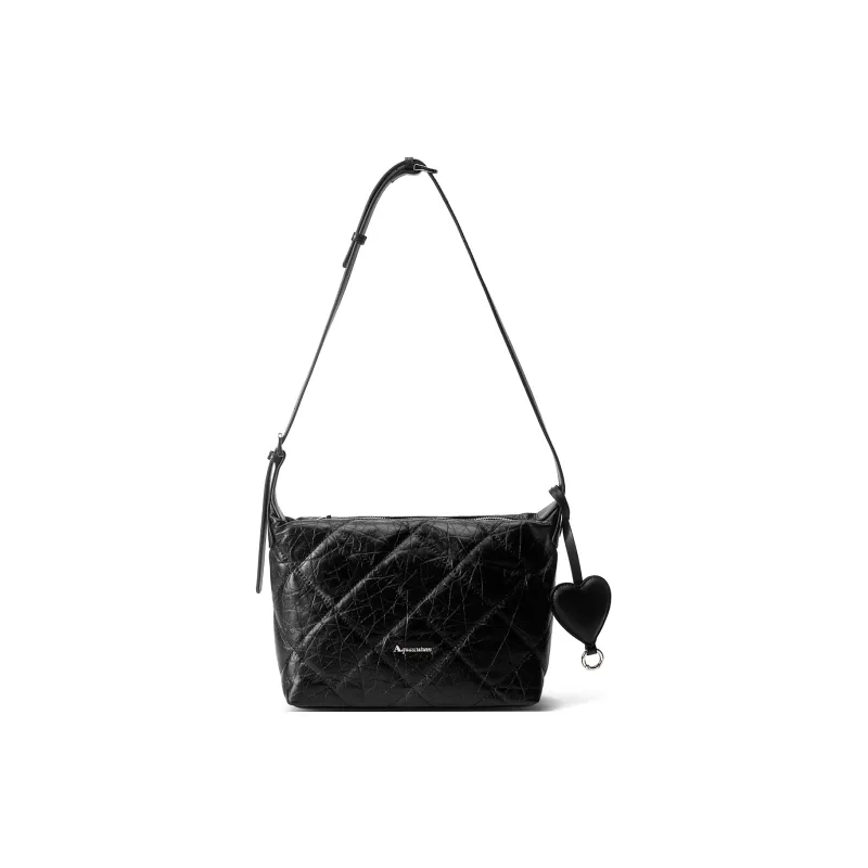 AQUASCUTUM Top Grain Cow Leather Shoulder Bag Women's Black-0