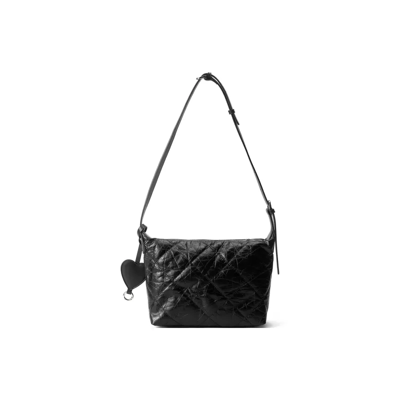 AQUASCUTUM Top Grain Cow Leather Shoulder Bag Women's Black-3