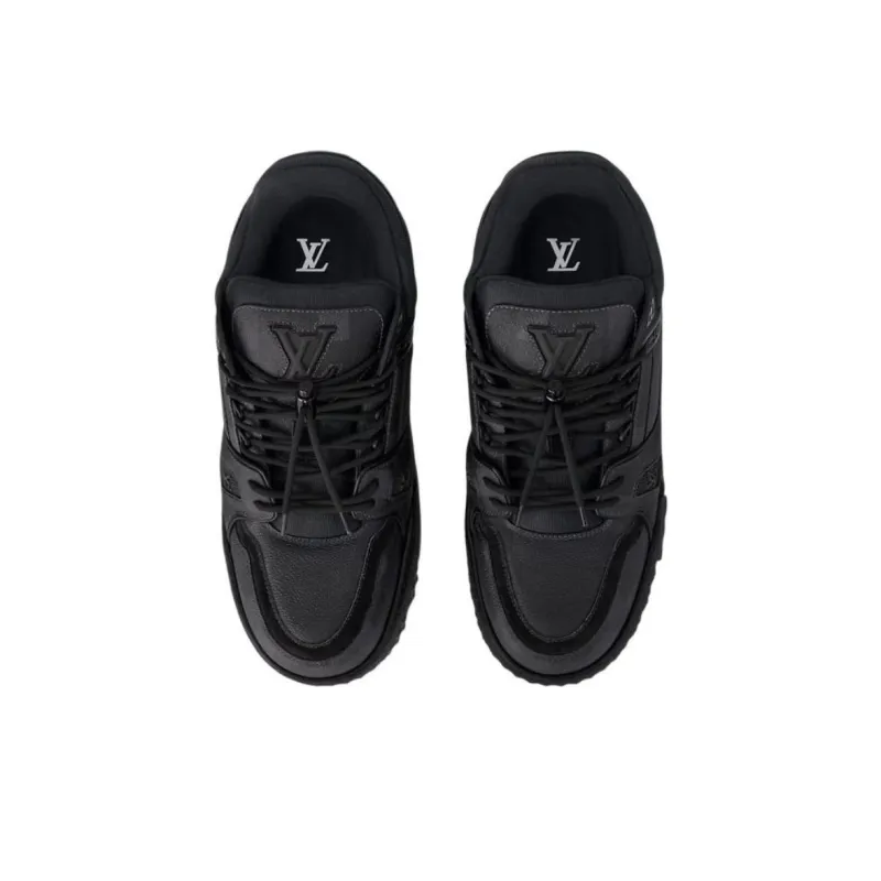 LOUIS VUITTON Lv Trainer Maxi Black-3