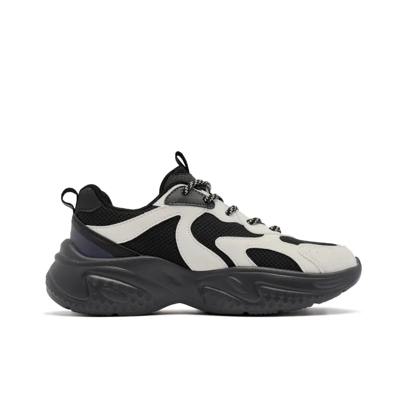 QIAODAN Non slip Lightweight Low Top Casual Shoes Women's Black White-1