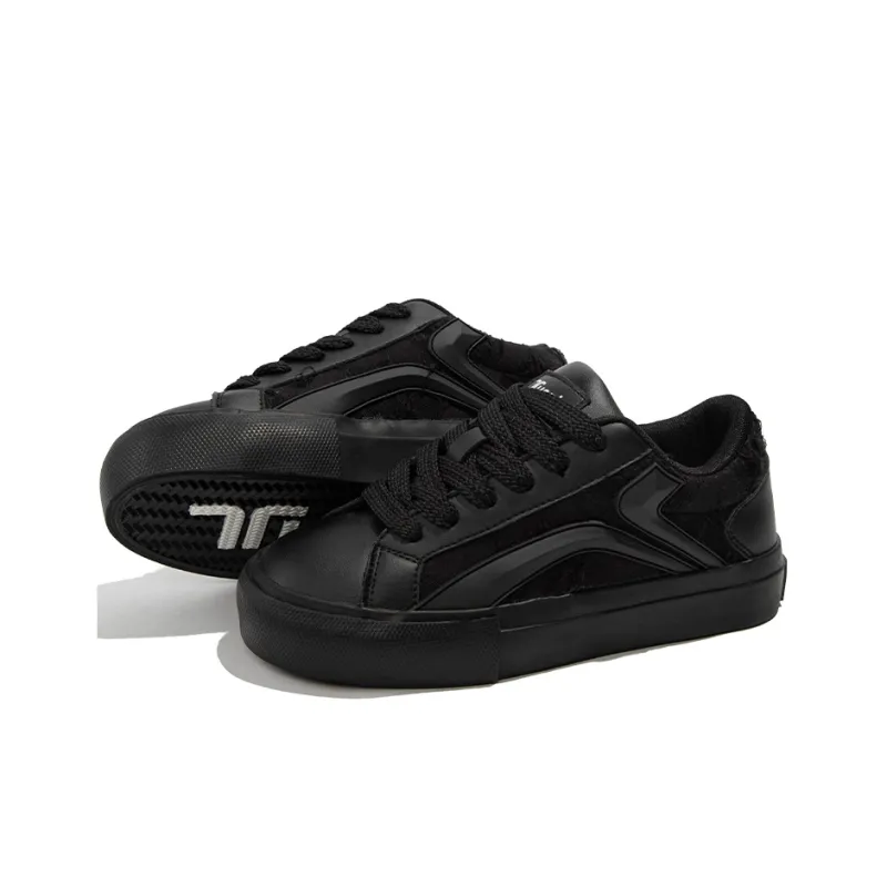 TUOPIN Chanel-Inspired Slip-Resistant Lightweight Breathable Support Low-Top Skateboard Shoes Women's-0