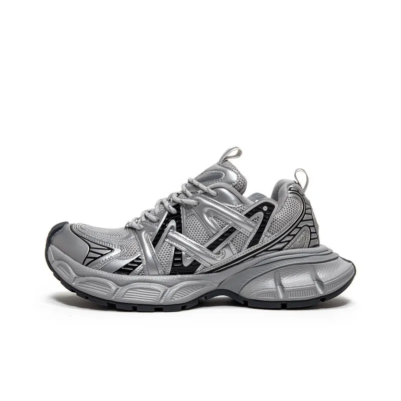 HeeDimensional Abrasion Resistant Low Top Chunky Sneakers Unisex-3