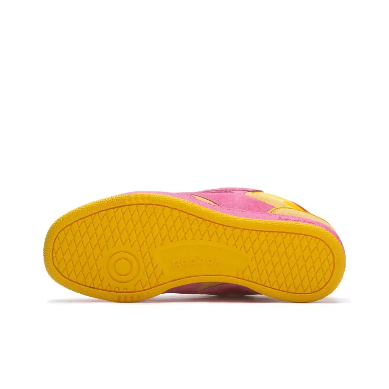 Reebok Club C Bulk College Dropout Pink-4