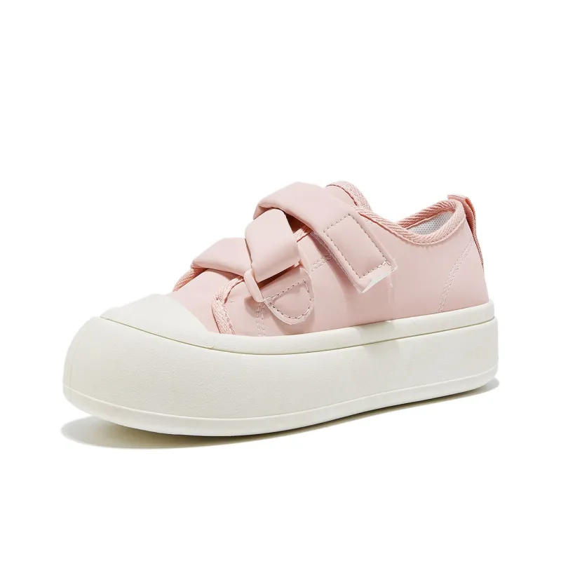 Little Red Man Low Top Skateboard Shoes Women's Pink-0