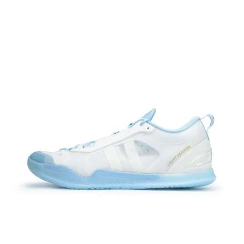 Serious Player Only Player 1 Cushioned Slip Resistant Breathable Low Top Basketball Shoes Unisex White Blue