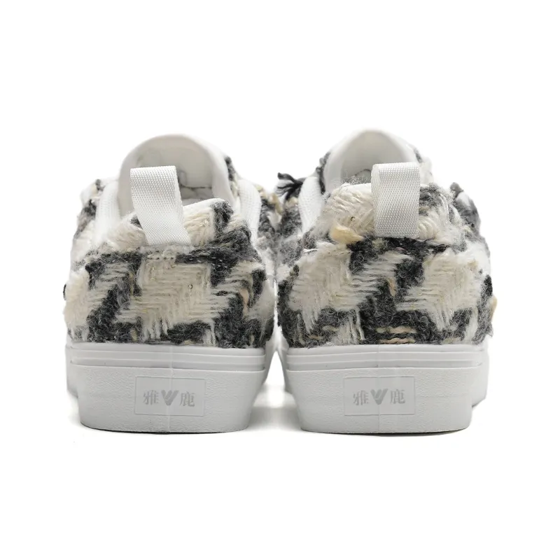 Yalu Wear resistant And Lightweight Low Top Skateboard Shoes Unisex-24