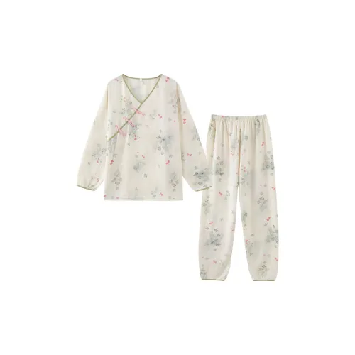 Sleeping Beauty Pajama Set Women's Multicolor