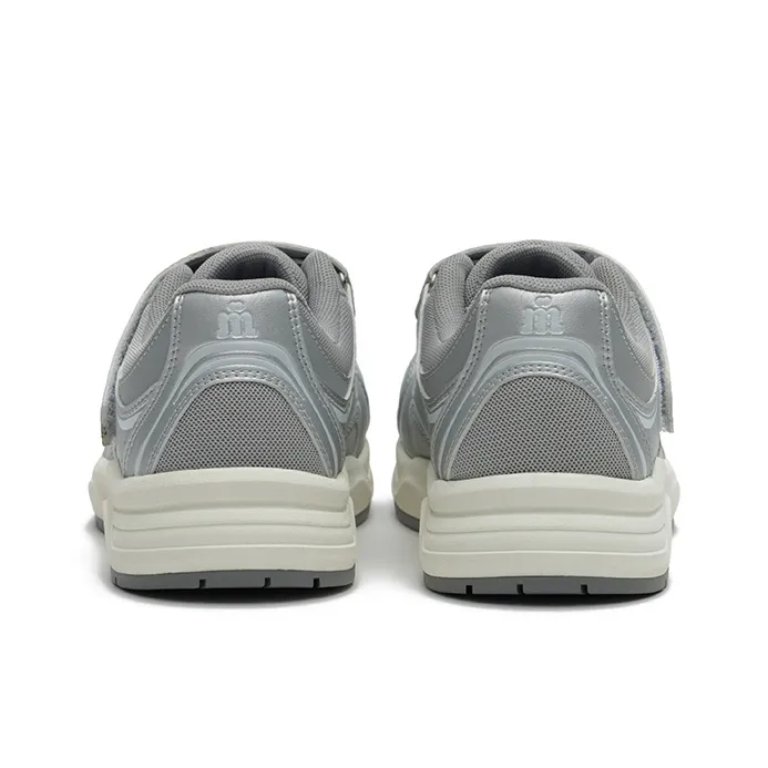 MASOOMAKE Lightweight And Breathable Low Top Skateboard Shoes Women's-8