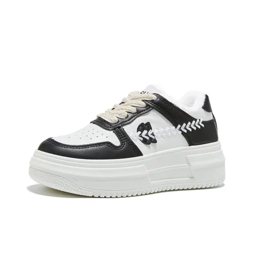 VICTORIA&VERA Platform Shoes Height Increasing Abrasion Resistant Slip Resistant Low Top Skateboard Shoes Women's