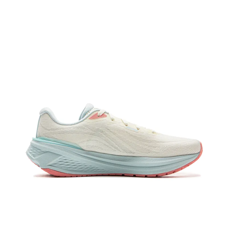 LINING Wu Yue 3.0 Running Shoes Women's Low Top Ecru-1