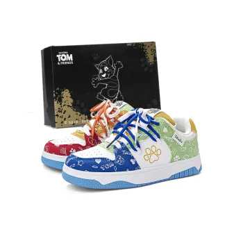 TALKING TOM Wear resistant Lightweight Breathable And Non slip. Low Top Skateboard Shoes Unisex Mismatched