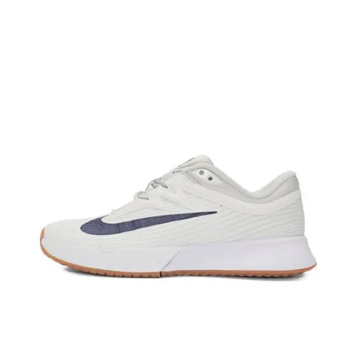 Nike Anti Slip Wear Resistant Low Top Tennis Shoes Women's White