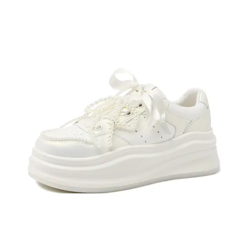 CAMEIDO Height Increasing Low Top Skateboard Shoes Women's Beige