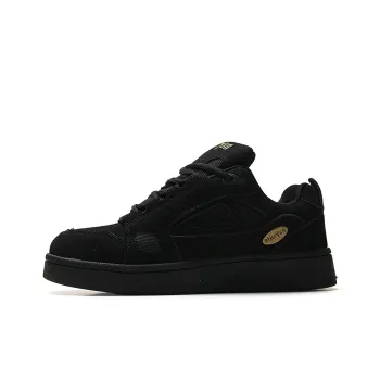 STUR YSN Wear resistant And Lightweight Low Top Skateboard Shoes Unisex Black Gold