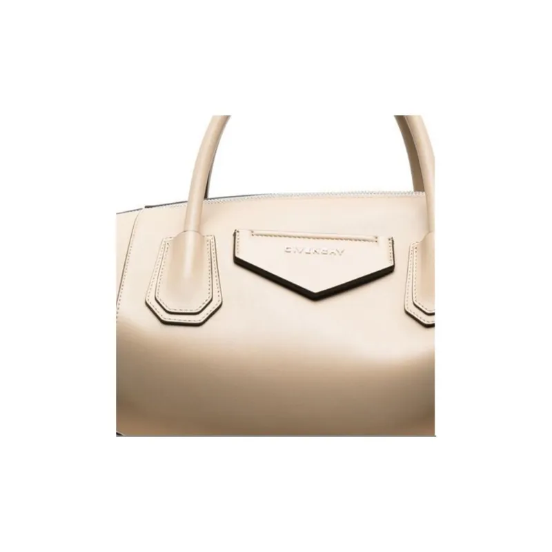 Givenchy Antigona Cow Leather One Shoulder Handbags Regular Women's Beige-2