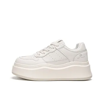 EXULL Q Coverage, Impact Resistance, Lightweight, Height Increasing Low Top Skateboard Shoes Women's Ecru