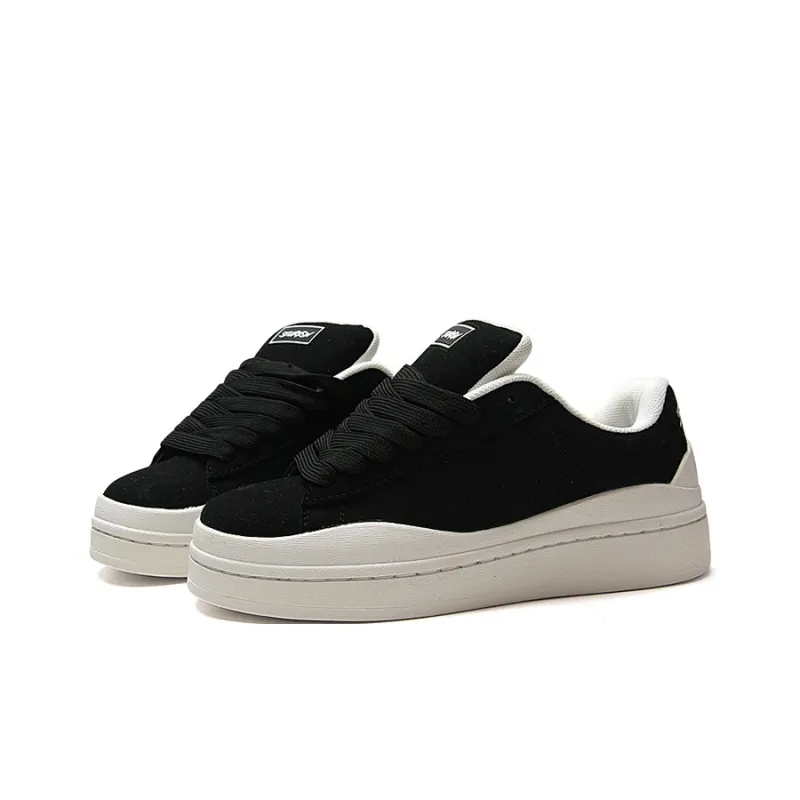 STUR YSN Low Top Skateboard Shoes Women's Black-1