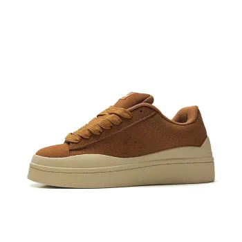 STUR YSN Wear resistant And Lightweight Low Top Skateboard Shoes Women's Light Brown