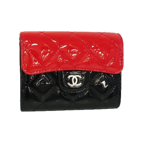 CHANEL Wallets