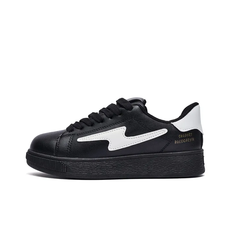 MEXICAN Anti Slip Wear Resistant Low Top Skateboard Shoes Women's-0