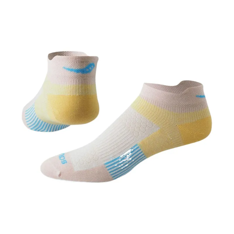 Saucony Inferno Liteweight Inferno Ultralight No Show Tab Ankle Socks Unisex 3 Pack Light Pink-1