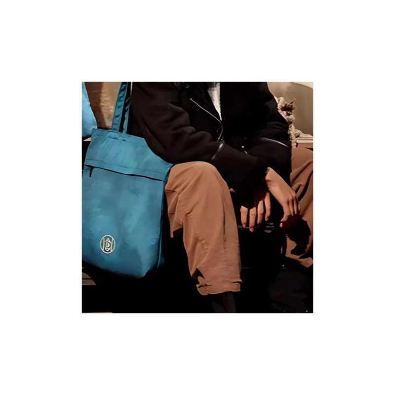 Ninety Go Ninetygo The Lost Tomb Secret Realm Reboot Collection Collaboration Canvas Shoulder Bag Unisex Light Blue-2