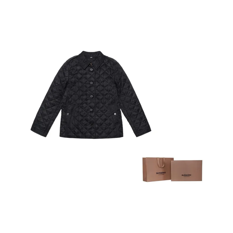 Burberry Women's Diamond Quilted Jacket Black-8