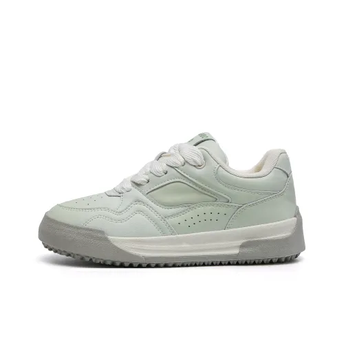 Alan Vincent Cushioned Slip Resistant Breathable Low Top Casual Shoes Women's