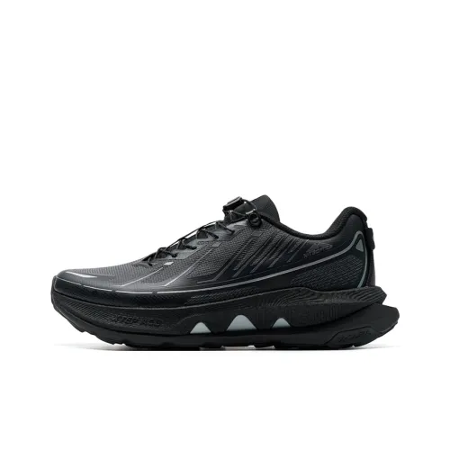 XTEP Cushioning Anti Slip And Wear Resistant Low Top Outdoor Shoes Men
s Black Gray