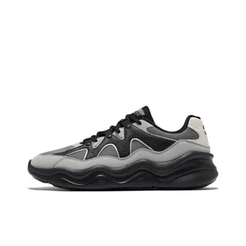 Erke Slip Resistant Cushioning Low Top Casual Shoes Men's Gray Black