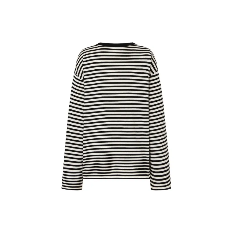 MO&CO Sweaters Women's-1