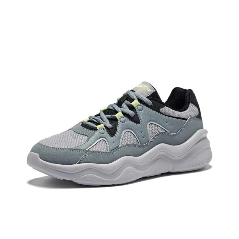 Erke Cushioned Slip Resistant Coverage Low Top Casual Shoes Men's Gray-1