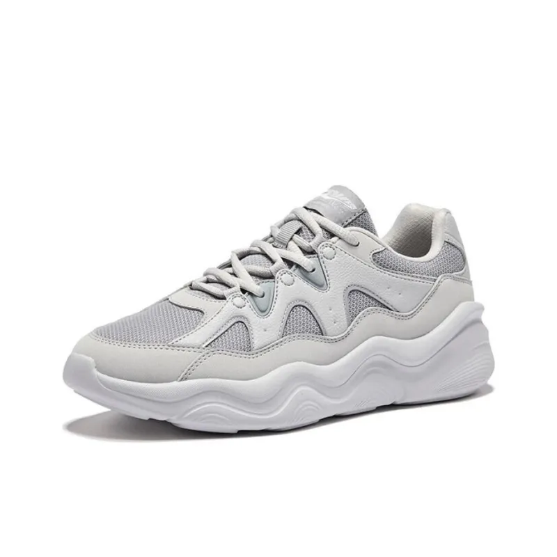Erke Cushioned Wear Resistant Coverage Low Top Casual Shoes Men's Gray-1
